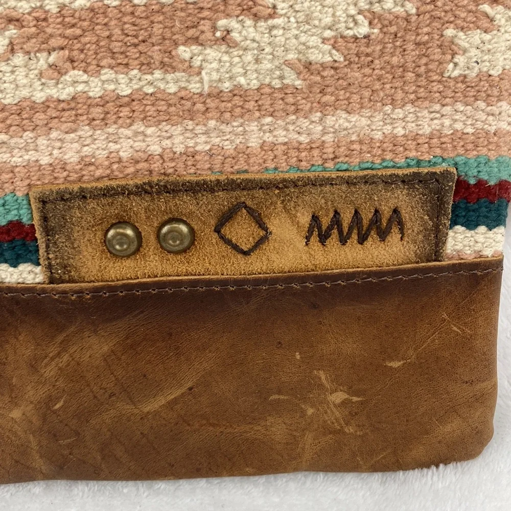 STS Ranchwear Palomino Serape Crossbody Bag New Conceal Carry